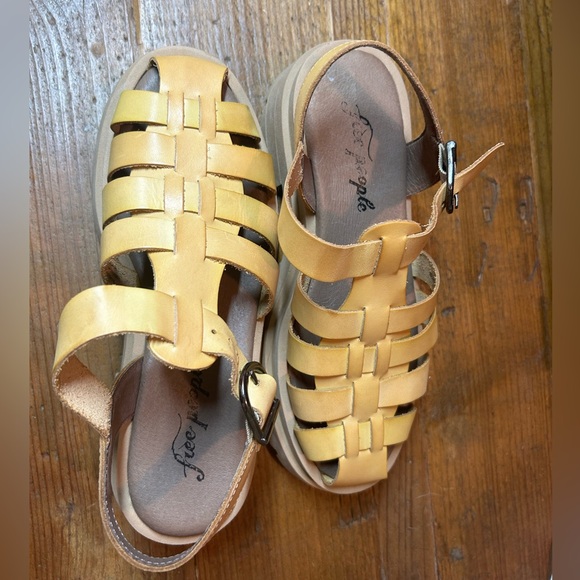 Free people chunky sandals 36 (5.5) - Picture 3 of 3